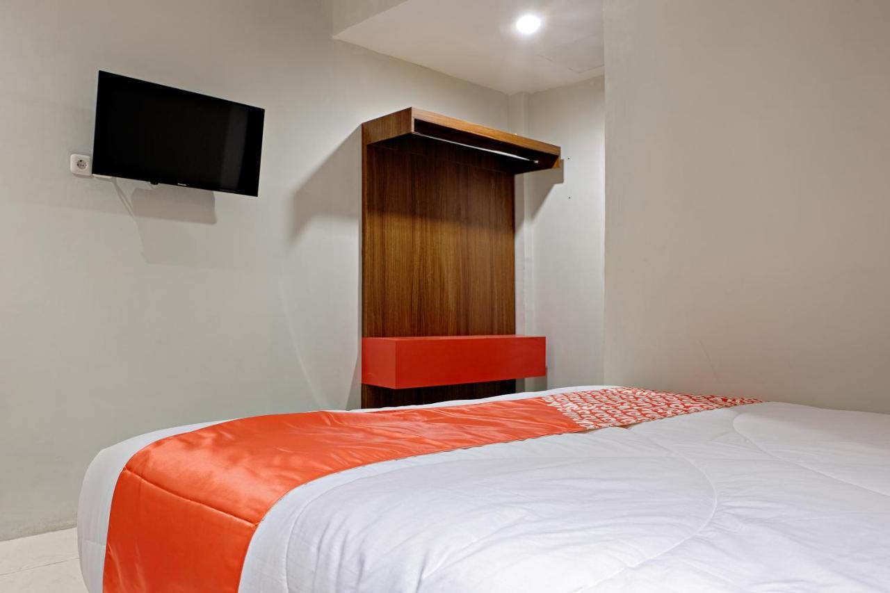 Super Oyo 2756 Anata Hotell Makassar Eksteriør bilde